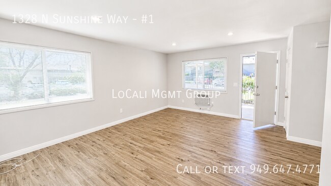 Building Photo - 1328 N Sunshine Way