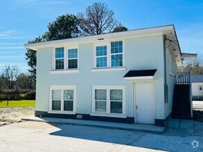 Building Photo - 1217 N 44th St