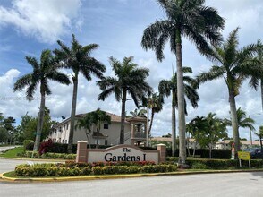 Building Photo - 1250 SE 28th Ct