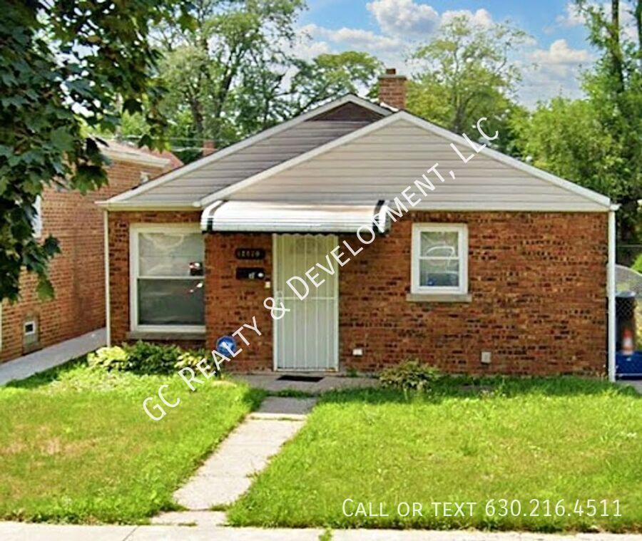 Foto principal - ***2 BDRM - 1 BTH / BRICK RANCH / CENTRAL ...