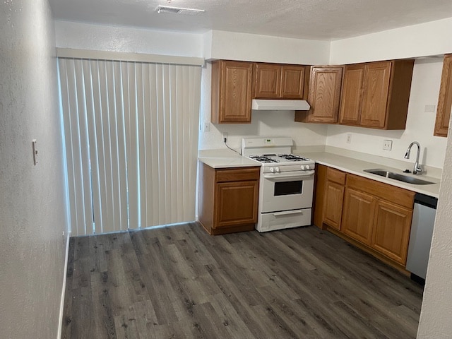 Foto del edificio - 12608 Copper Ave NE