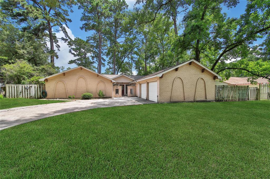 Primary Photo - 259 Spring Pines Dr