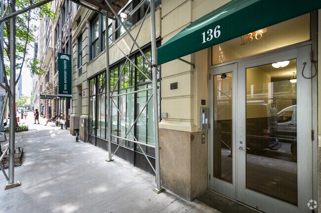 Entrance - 136-138 W 22nd St