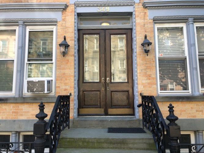 Foto principal - 349 7th St