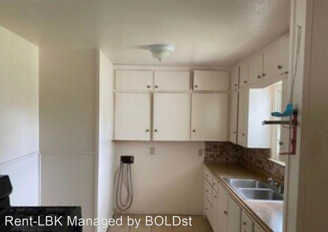 Building Photo - 3 br, 1 bath House - 1802 E. 25th Street