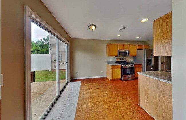 Foto del edificio - 5870 Ridge Stone Way