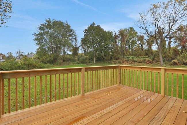 Building Photo - 108 Clarks Ln