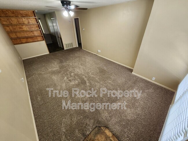 Foto del edificio - 1808 E 6th