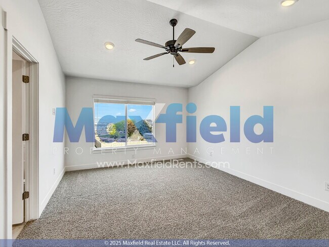 Building Photo - Modern- Thoughtfully Designed- 3BD/2.5BTH/2GAR - SPANISH FORK