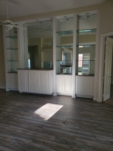 Foto del edificio - 11300 SW Northland Dr