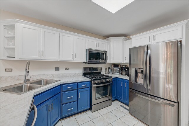 Foto principal - 17964 Upland Dr