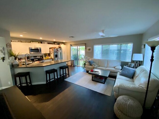 Foto del edificio - 91-500-500 Makalea St