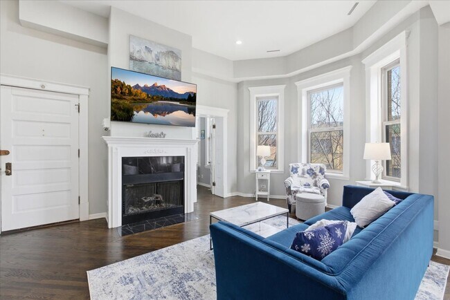 Foto del edificio - 2610 N Dayton St