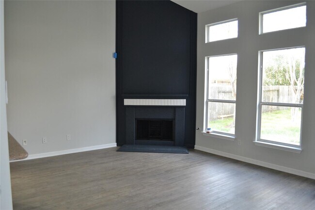 Foto del edificio - 9514 Curry Landing Dr