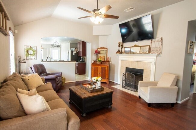 Building Photo - 8134 Silent Deep Dr