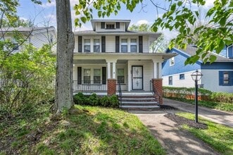 Building Photo - 936 Selwyn Rd