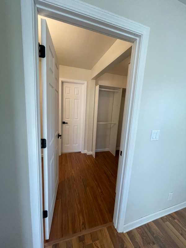 Building Photo - 5963 Teakwood Dr