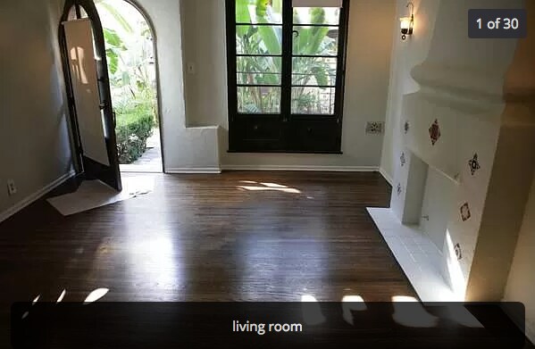 Foto del edificio - 329 N Heliotrope Dr