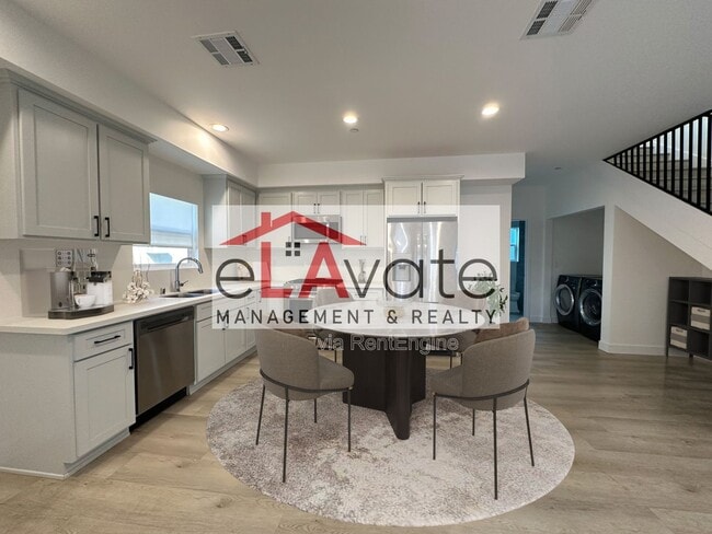 Photo - 14248 Roscoe Boulevard Townhome