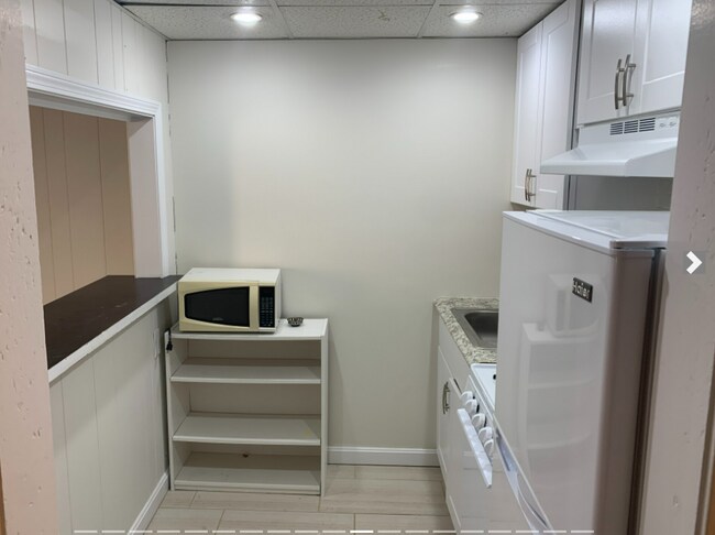 Foto del edificio - 465 Commonwealth Ave