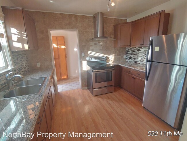 Foto del edificio - 2 br, 1 bath House - 550 11th st