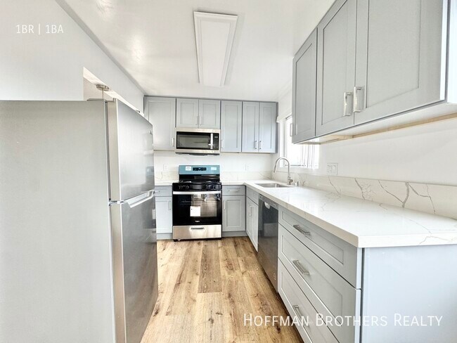 Foto del edificio - 14917 Hartland St