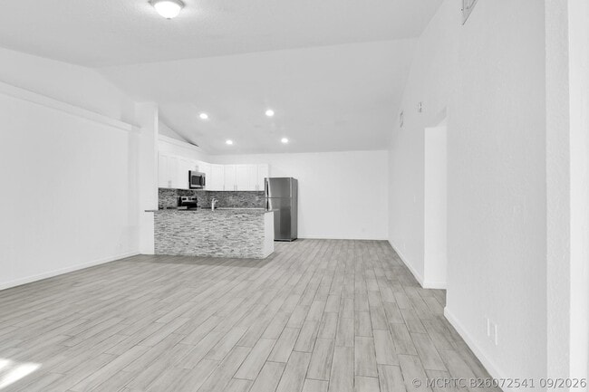 Building Photo - 13978 Folkestone Cir