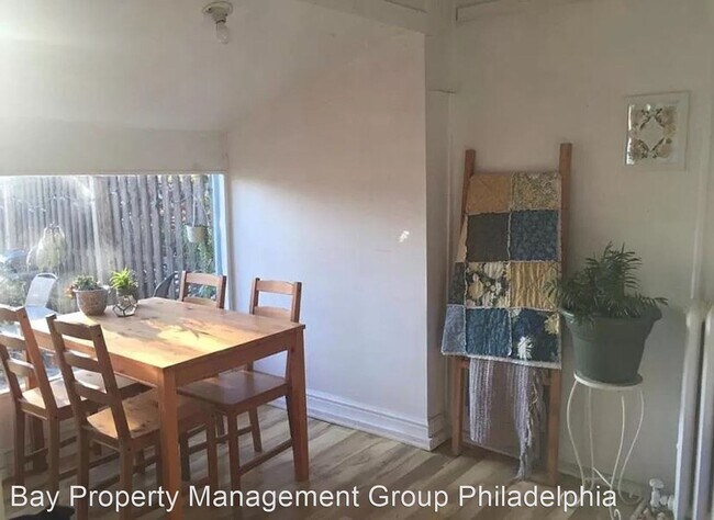 Foto del edificio - 3 br, 1 bath House - 4822 Smick St