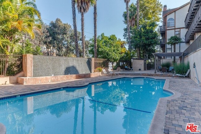 Pool Area 3 - 3808 Stocker St