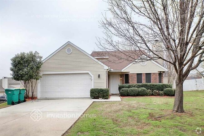 Building Photo - 2401 Forestmeadow Dr