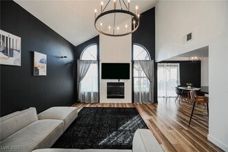 Building Photo - 1640 Crystal Shadows Cir