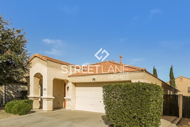 Building Photo - NOW OFFERING FIRST FULL MONTH FREE!