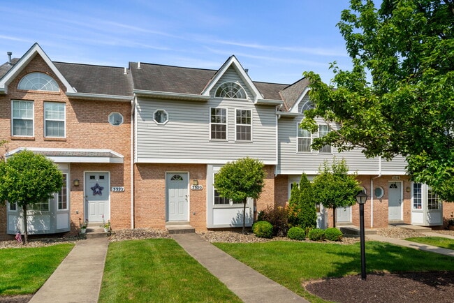 Building Photo - Hawthorne Estates