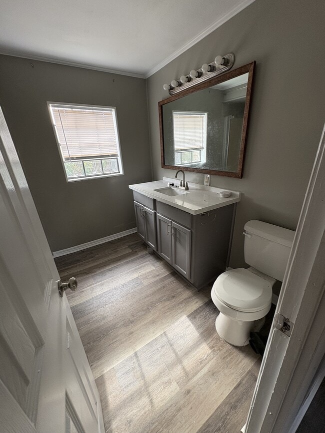 Building Photo - 1403 Eugene St