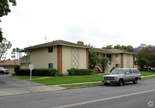 Building Photo - 13162 Allard Ave
