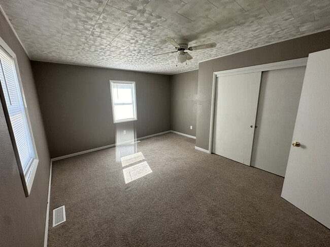 Foto del edificio - 218 4th St