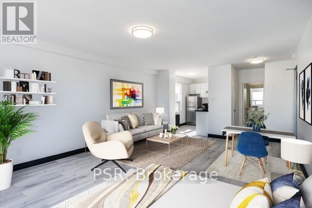 Photo du bâtiment - 600 Eglinton Ave W