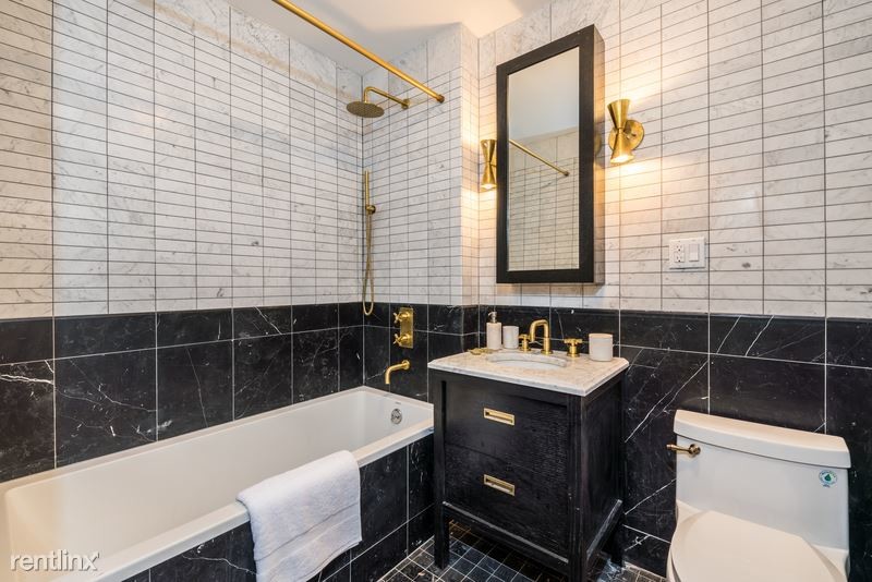 Foto principal - 564 Saint Johns Pl