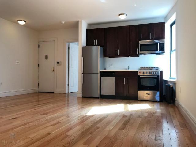 Building Photo - 2 bedroom in ASTORIA NY 11105