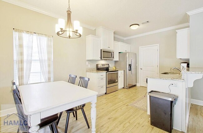 Building Photo - 1208 Cypress Fall Cir