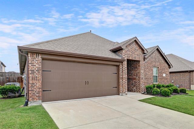 Foto principal - 314 Red Oak Dr
