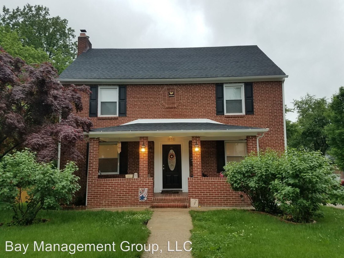 Primary Photo - 4 br, 4 bath House - 601 Warwick Rd