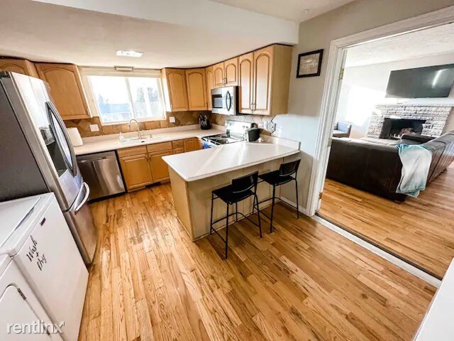 Primary Photo - 5 br, 3 bath House - 2941 South 500 West