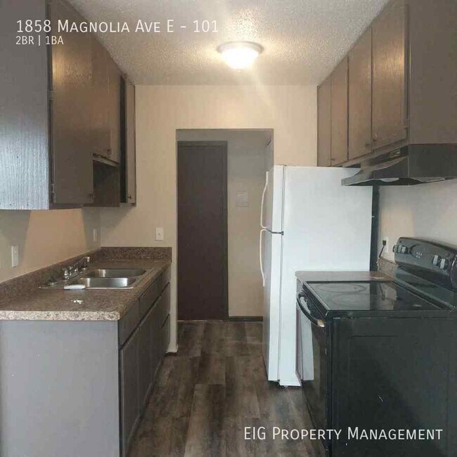 Foto del edificio - Available 6/21/2024