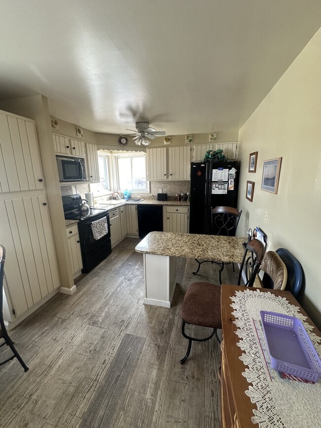 Photo - 6542 Teller St House