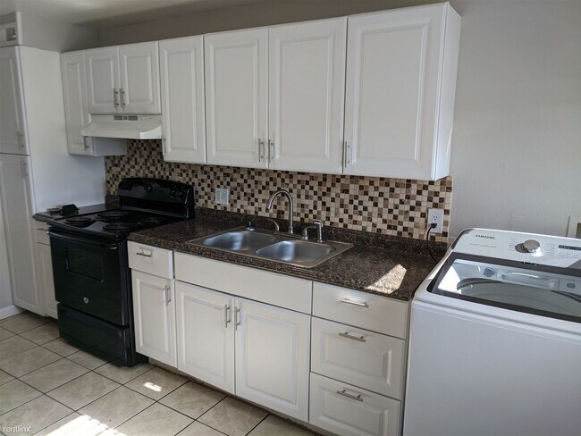 Foto del edificio - 1106 Rosemary St