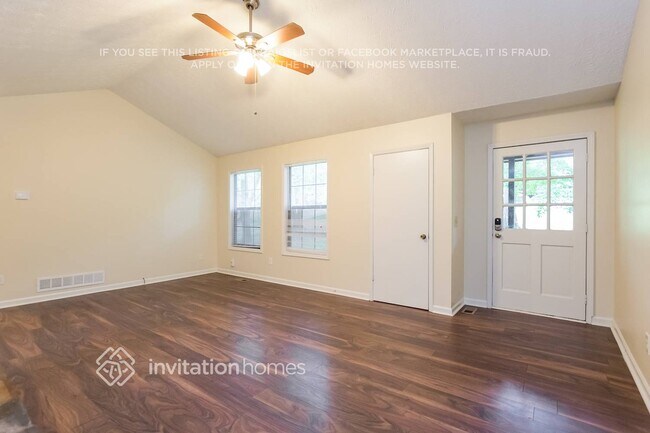 Foto del edificio - 5905 Sumter Dr