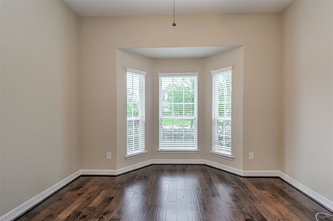 Foto del edificio - 25311 Shaded Springs Ln
