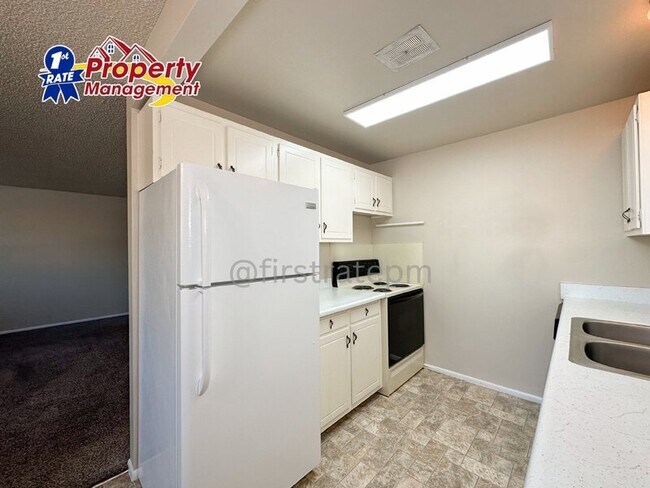 Foto del edificio - 735 Belmont St