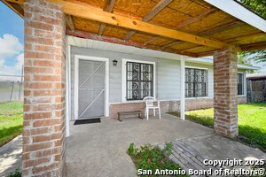 Foto del edificio - 4935 Eldridge Ave